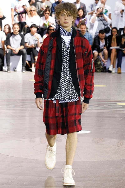 Look 1